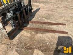 2005 CATERPILLAR TH350B 6000 LB TELESCOPIC FORKLIFT SN: CATTH350KSLD01405