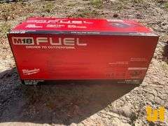 UNUSED MILWAUKEE 2830-20 CIRCULAR SAW 7-1/4” REAR HANDLE CIRCULAR SAW