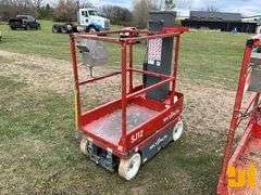 2012 SKYJACK SJ12 SN: 14001542 VERTICAL MAST LIFT