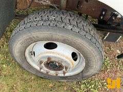 1999 FORD F-450 SINGLE AXLE REGULAR CAB 4X4 FLATBED TRUCK VIN: 1FDXF46F5XEA34055