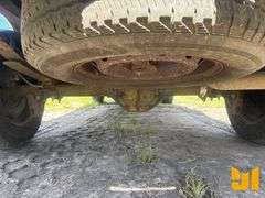 2005 FORD F-150 XL EXTENDED CAB 4X2 PICKUP VIN: 1FTRF12W95NA26474