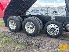 2017 MACK GU813 (GRANITE) TRI-AXLE DUMP TRUCK VIN: 1M2AX16C3HM037843