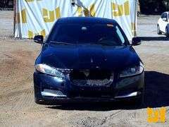 2013 JAGUAR XF VIN: SAJWA0E78D8S71670