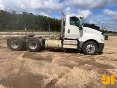 2018 INTERNATIONAL LT625 TANDEM AXLE DAY CAB TRUCK TRACTOR VIN: 3HCDZAPR9JL172195