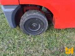 TOYOTA 4700 CUSHION TIRE FORKLIFT