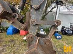 2006 DEERE 240D LC HYDRAULIC EXCAVATOR SN: FF240DX605367