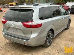2019 TOYOTA SIENNA VIN: 5TDJZ3DC6KS220999 AWD