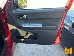 2008 MERCURY MARINER SUV VIN: 4M2CU911X8KJ54593