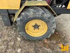 TRACKLESS VEHICLES SIDE WALK MACHINE