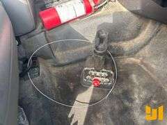 2019 CHEVROLET SILVERADO 5500HD FEC 4400 LB BOOM TRUCK VIN: 1HTKHPVK4KH284339