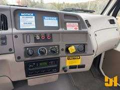 2001 STERLING TRUCK L7500 S/A VAC VIN: 2FZAA0AK51AF13774