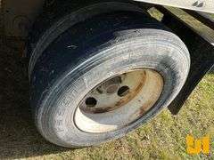 2018 UTILITY TRAILER MANUFACTURER VS2DX 53'X102" VAN TRAILER VIN: 1UYVS2533J7266329