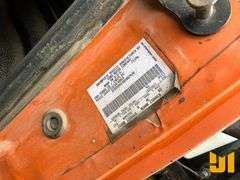 1994 FORD F-800 S/A ASPHALT DISTRIBUTOR TRUCK VIN: 1FDYK84E4RVA07420