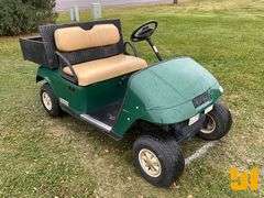 EZ GO TXT GOLF CART SN: 2700797