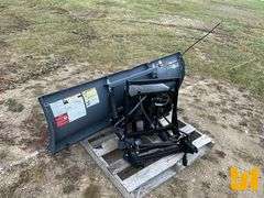 2019 SNOWEX 72” UTV PLOW SN: Z0041205