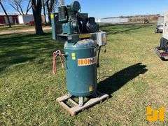 2005 IRON AIR DF410822-05V5 STATIONARY AIR COMPRESSOR SN: 566284777