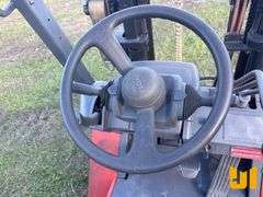 TOYOTA 4700 CUSHION TIRE FORKLIFT