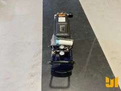 UNUSED CAMPBELL HAUSFELD HL5401 PORTABLE AIR COMPRESSOR