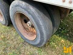 2002 UTILITY TRAILER MANUFACTURER VS2DC 53'X102" VAN TRAILER VIN: 1UYVS25372C825602