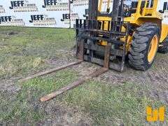 2017 SELLICK S60J4E-4 6K ROUGH TERRAIN FORKLIFT SN: 10210705S6J4E-4