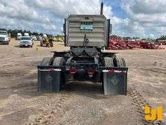 2017 INTERNATIONAL LF687 TANDEM AXLE DAY CAB TRUCK TRACTOR VIN: 3HSDJAPR0HN511128