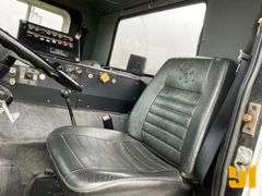 1974 MACK MR600K TANDEM AXLE CAB & CHASSIS VIN: S0S298422ILL