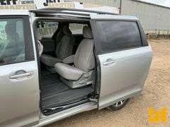 2019 TOYOTA SIENNA VIN: 5TDJZ3DC6KS220999 AWD