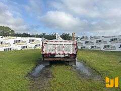 2019 CHEVROLET SILVERADO 5500HD FEC 4400 LB BOOM TRUCK VIN: 1HTKHPVK4KH284339