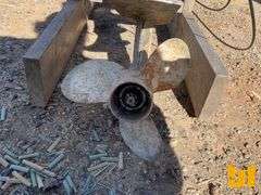 1981 EVINRUDE E35ELCSM OUTBOARD MOTOR SN: E0004053