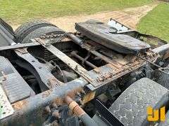 2007 FREIGHTLINER COLUMBIA TANDEM AXLE DAY CAB TRUCK TRACTOR VIN: 1FUJA6CGX7LX37768