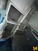 2007 VOLVO VN TANDEM AXLE TRUCK TRACTOR VIN: 4V4NC9GH47N453519