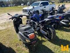QTY (1)SCOOTER ,(1)MOTORCYCLE