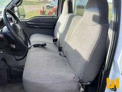 1999 FORD F-450 SINGLE AXLE REGULAR CAB 4X4 FLATBED TRUCK VIN: 1FDXF46F5XEA34055