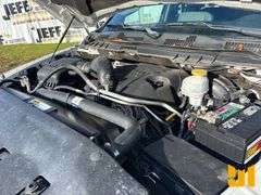 2019 RAM 1500 CREW CAB 4X4 PICKUP VIN: 1C6RR7FT2KS619429