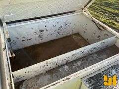 2008 KENWORTH T300 T/A DIGGER DERRICK TRUCK ALTEC D3055A T R VIN: 2NKMLN9X68M217555