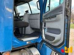 2007 FREIGHTLINER COLUMBIA TANDEM AXLE DAY CAB TRUCK TRACTOR VIN: 1FUJA6CGX7LX37768