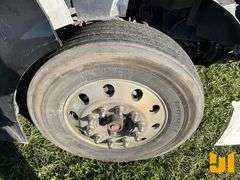 2007 VOLVO TRUCK VNL TANDEM AXLE DAY CAB TRUCK TRACTOR VIN: 4V4NC9GH47N481594