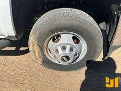 2018 CHEVROLET SILVERADO 3500HD DRW S/A UTILITY TRUCK VIN: 1GB3CYCG9JF218209