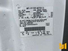 2005 FORD F-150 XL EXTENDED CAB 4X2 PICKUP VIN: 1FTRF12W95NA26474