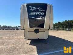 2016 JAYCO PINNACLE 36FBTS FIFTH WHEEL CAMPER VIN: 1UJCJ0BV1G1RL0240