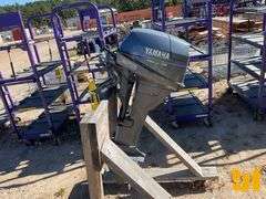 2001 YAMAHA 4-STROKE BOAT ENGINE SN: 6G8X764039