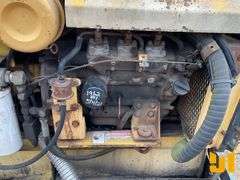 1998 GEHL 1448 CRAWLER ASPHALT PAVER SN: IP1017210