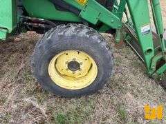 2001 JOHN DEERE 4600 4X4 TRACTOR W/ LOADER SN: LV4600H367634