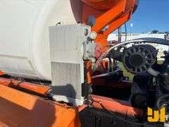 2018 KENWORTH T3 SERIES SINGLE AXLE REAR DISCHARGE MIXER TRUCK VIN: 2NKHHM6X2JM195027