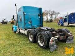 2001 KENWORTH W900L TANDEM AXLE TRUCK TRACTOR VIN: 874093