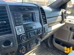 2018 FORD F-350XL SD S/A UTILITY TRUCK VIN: 1FDRF3G63JEC11906