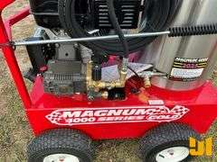 UNUSED 2025 EASY-KLEEN MAGNUM GOLD 4000 PRESSURE WASHER SN: 254102