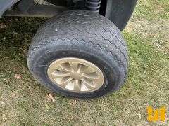 2019 EZ GO RXV GOLF CART SN: 5506431