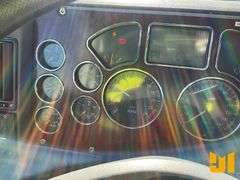 2014 MACK CXU (PINNACLE) TANDEM AXLE TRUCK TRACTOR VIN: 1M1AW07Y5EM040685