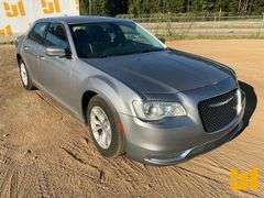 2015 CHRYSLER 300 VIN: 2C3CCAAG8FH791876 2WD